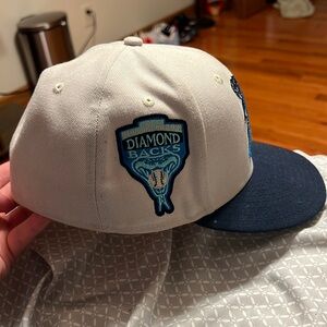 arizona diamondbacks fitted size 7/2